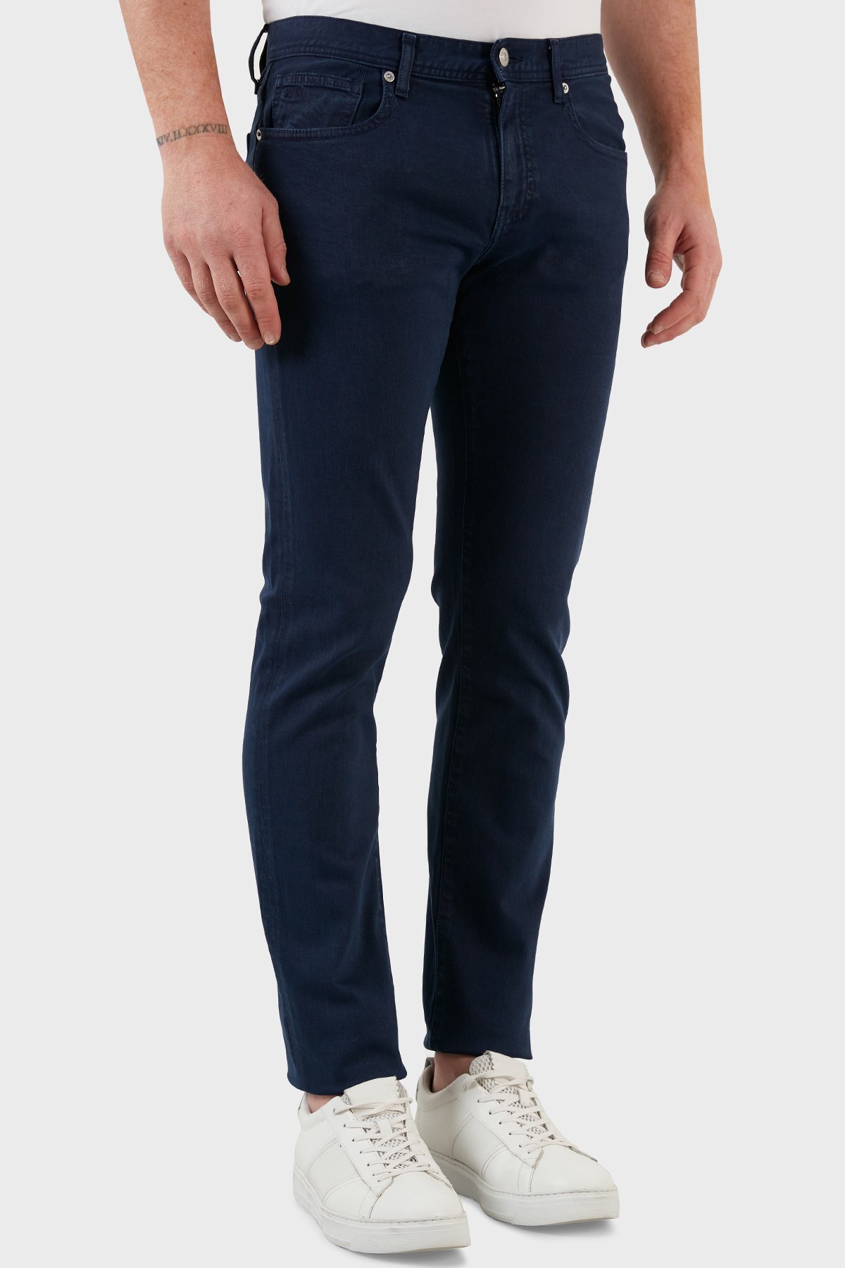 Armani Exchange Pamuklu Normal Bel Slim Fit Dar Paça Jeans Erkek Kot Pantolon 3LZJ13 Z1D7Z 1510 LACİVERT