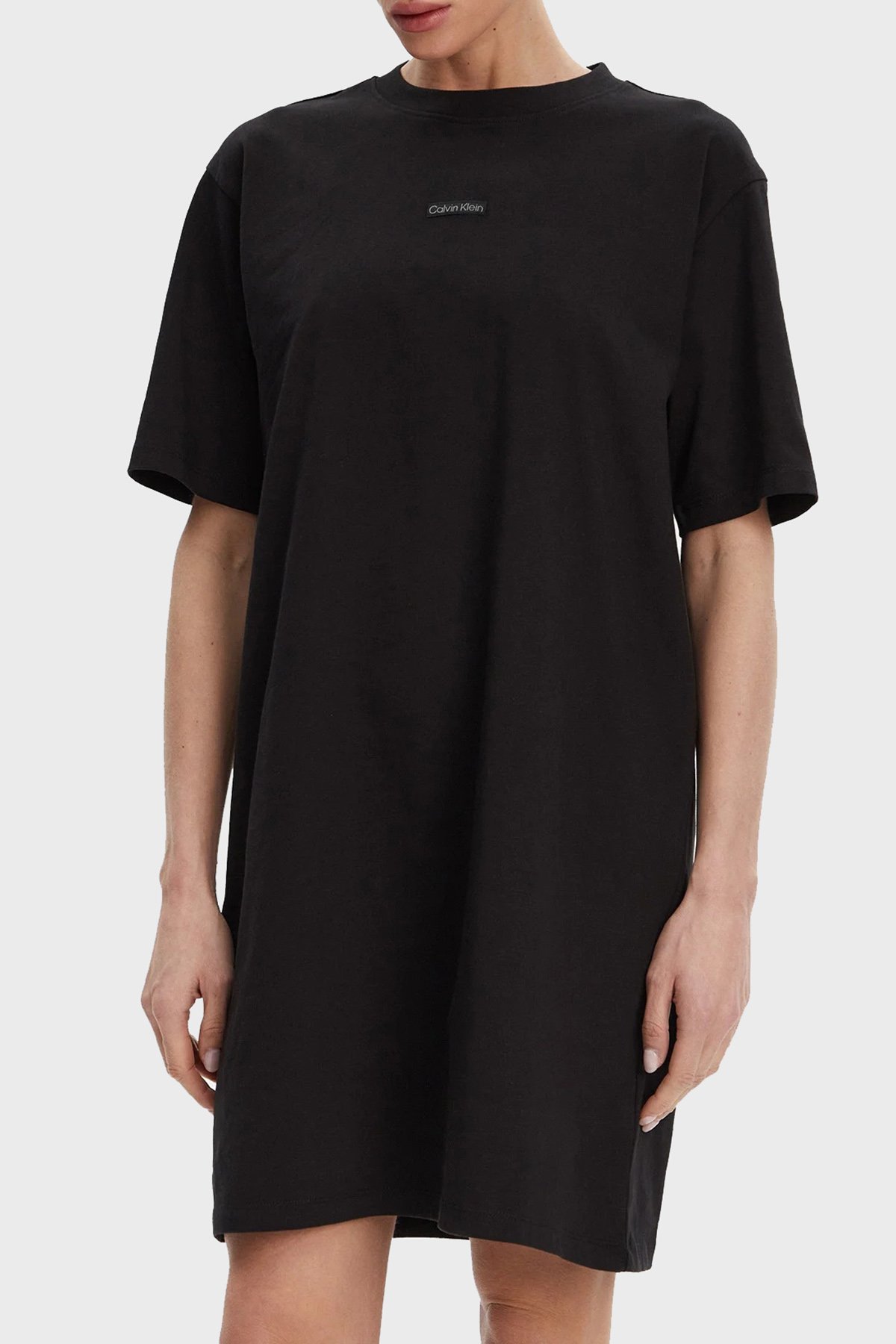 Calvin Klein % 100 Pamuk Sıfıt Yaka Oversize Fit Mini Boy