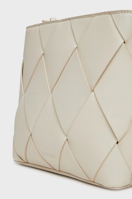 Calvin Klein Baklava Desenli Ayarlanabilir Askılı K60K61299167U Bayan Çanta K60K612991 67U BEYAZ - 5