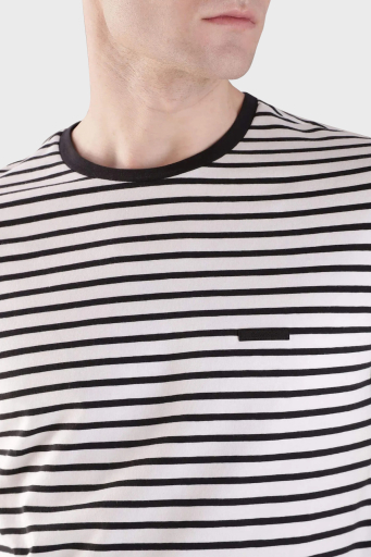 Calvin Klein Çizgili Pamuklu Slim Fit Bisiklet Yaka K10K1141770K7 Erkek T Shirt K10K114177 0K7 BEYAZ-SİYAH - 4