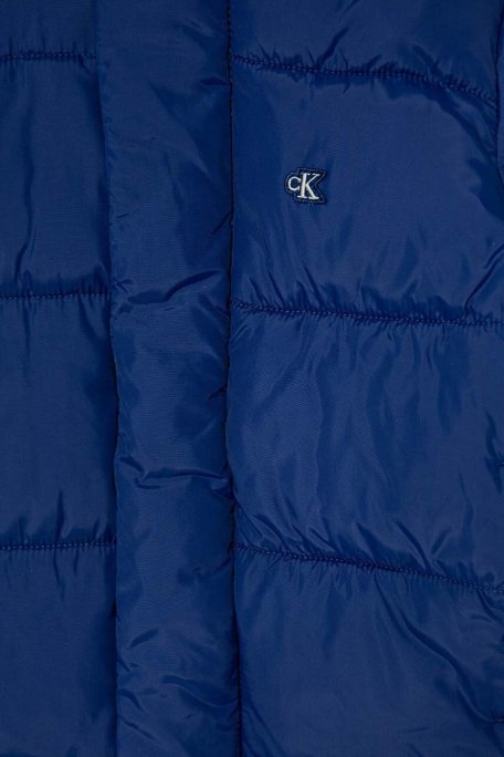 Calvin Klein Comfort Fit Logolu IB0IB01276C6Z Çocuk Mont IB0IB01276 C6Z MAVİ - 3