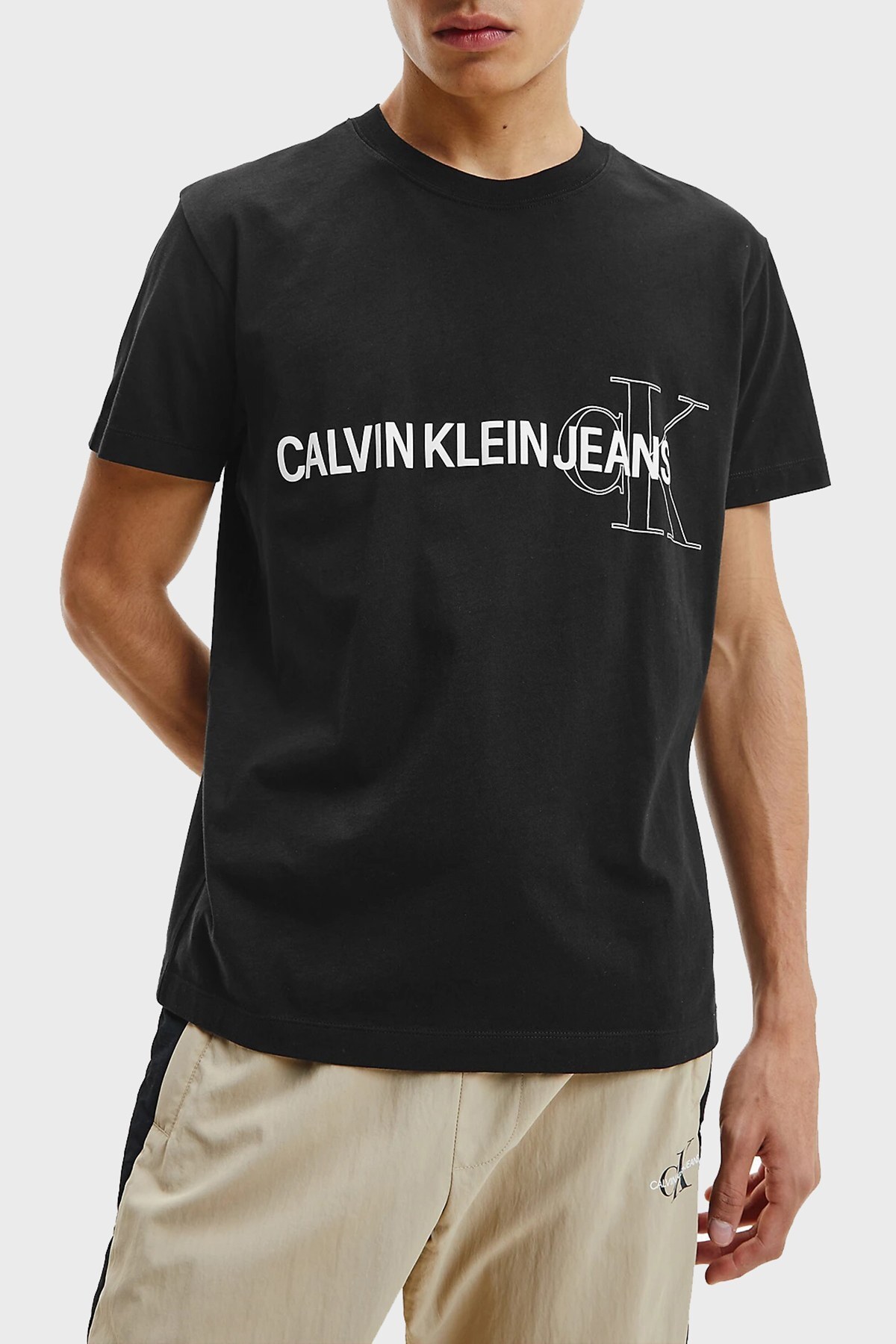 Calvin Klein Erkek T Shirt J30J318208 BEH SİYAH