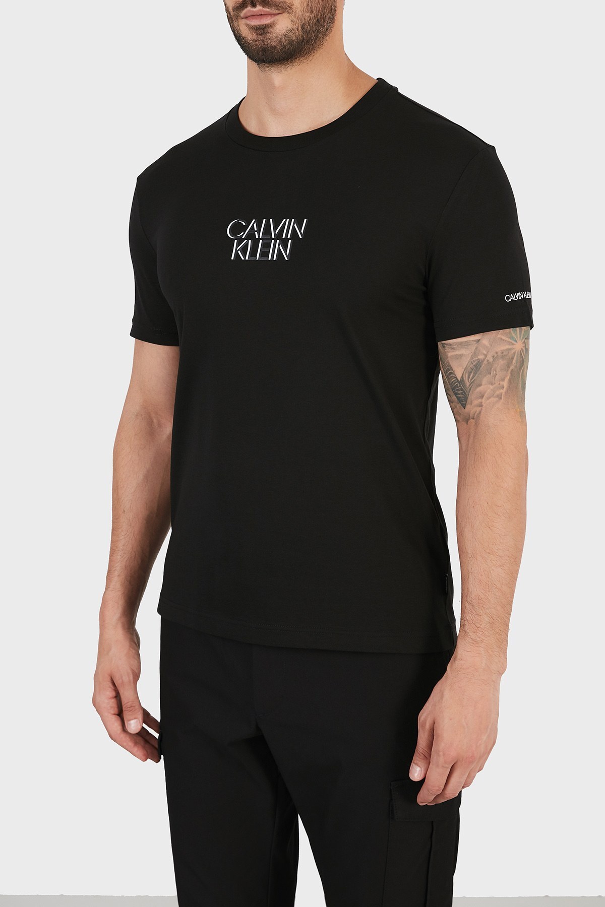 Calvin Klein Erkek T Shirt K10K106844 BEH SİYAH