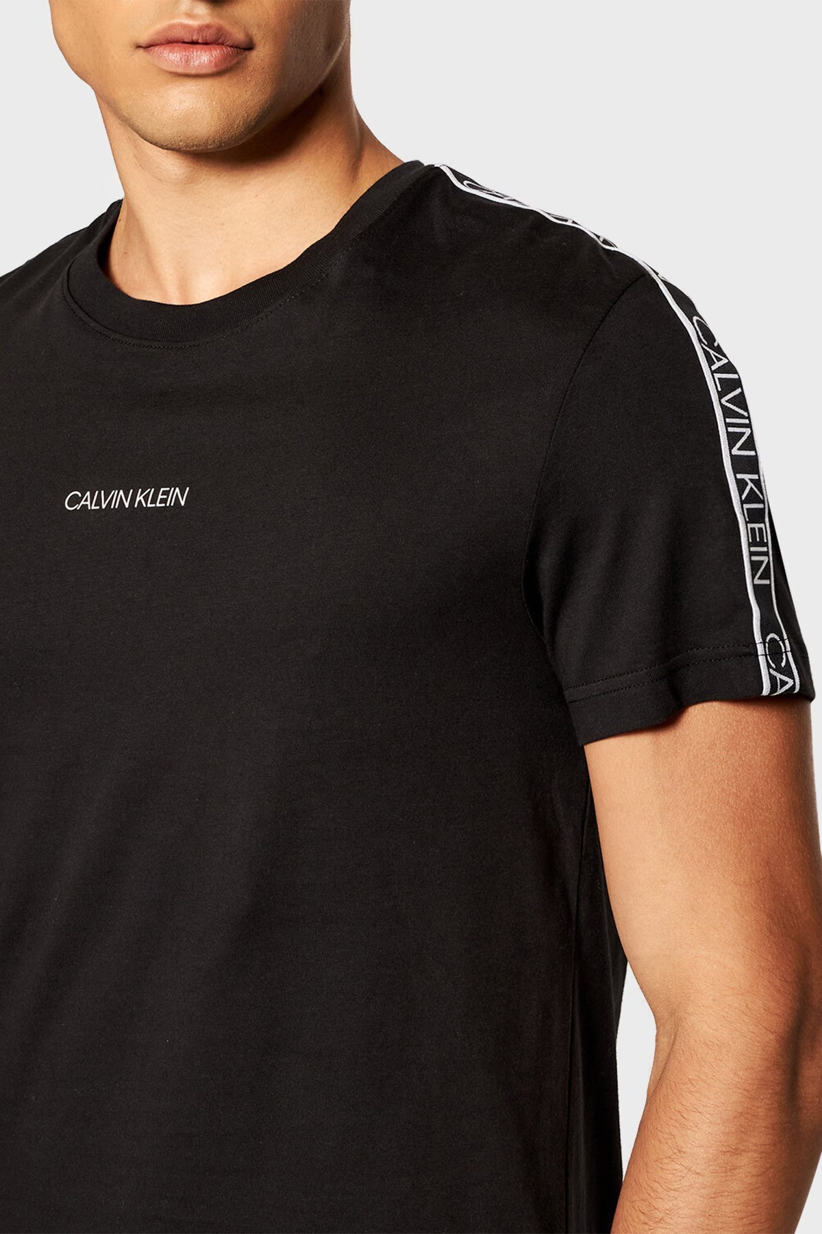 Calvin Klein Regular Fit Baskılı Bisiklet Yaka % 100 Pamuk Erkek T Shirt K10K107312 BEH SİYAH