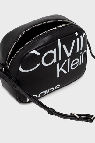 Calvin Klein - Calvin Klein Fermuarlı Ayarlanabilir Askılı Bayan Çanta K60K610077 0GJ SİYAH (1)