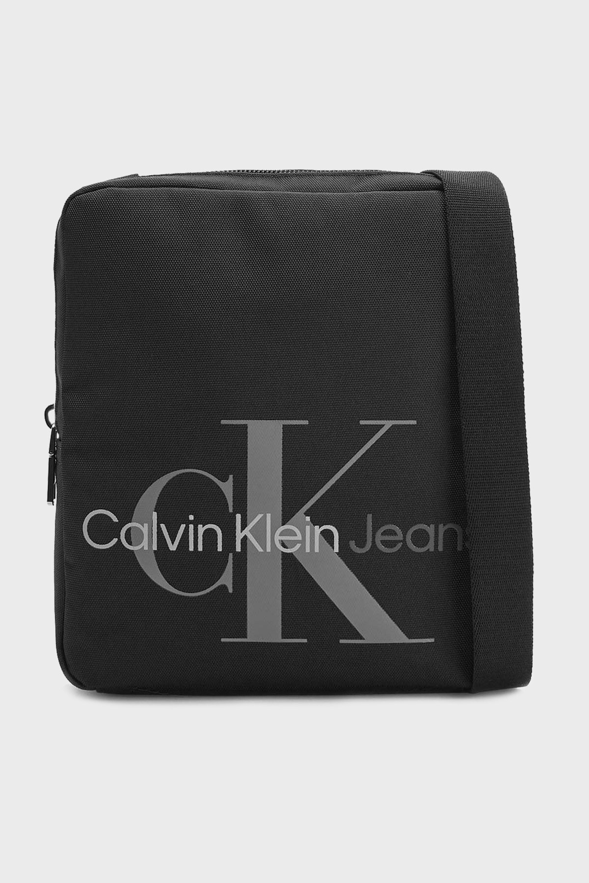 Calvin Klein Fermuarlı Ayarlanabilir Askılı Çapraz Erkek Çanta K50K509357 BDS SİYAH