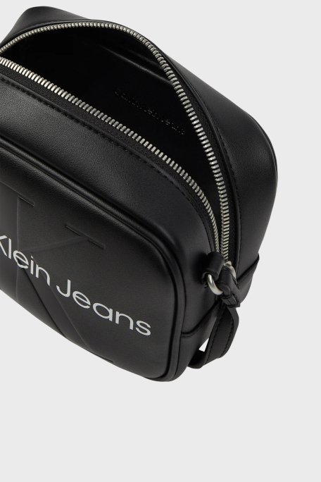 Calvin Klein Fermuarlı Ayarlanabilir Omuz Askılı Bayan Çanta K60K610275 BDS SİYAH - 4