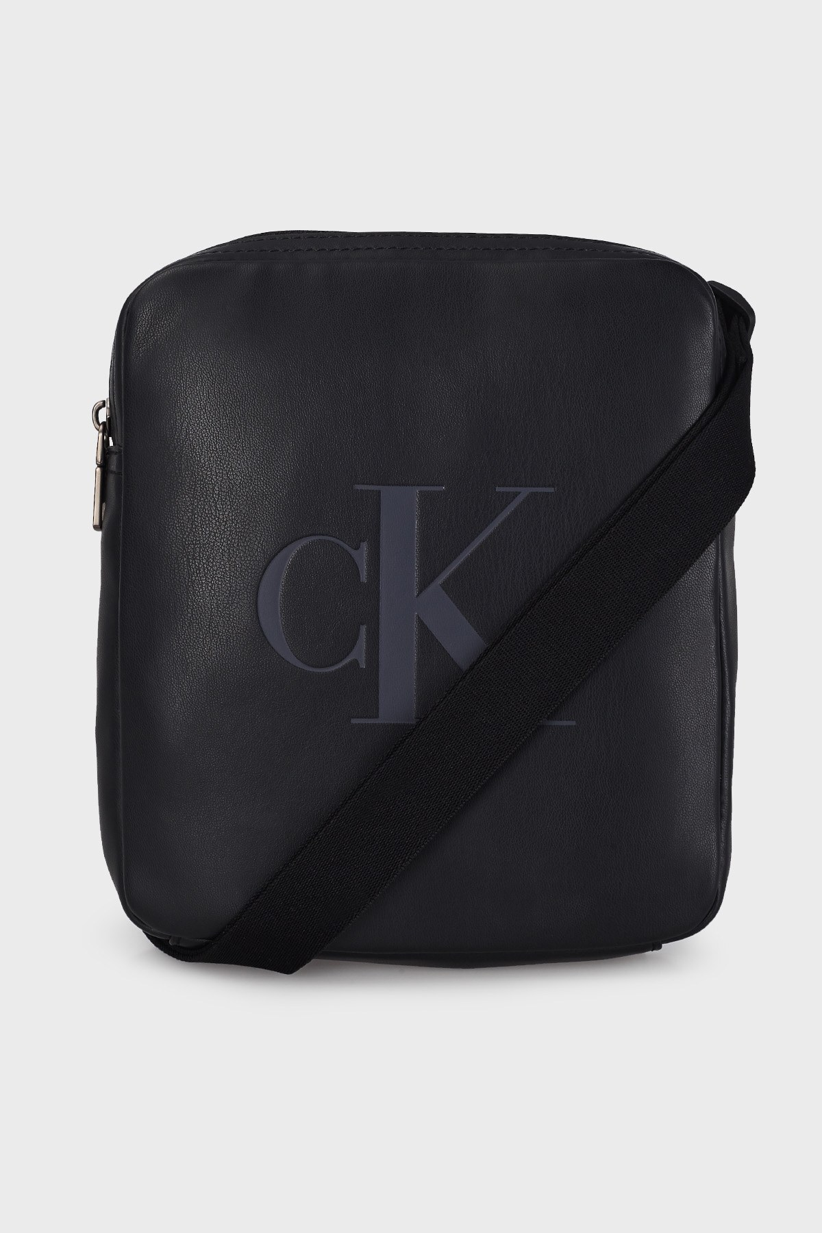 Calvin Klein Fermuarlı Ayarlanabilir Omuz Askılı Erkek Çanta K50K509810 BDS SİYAH