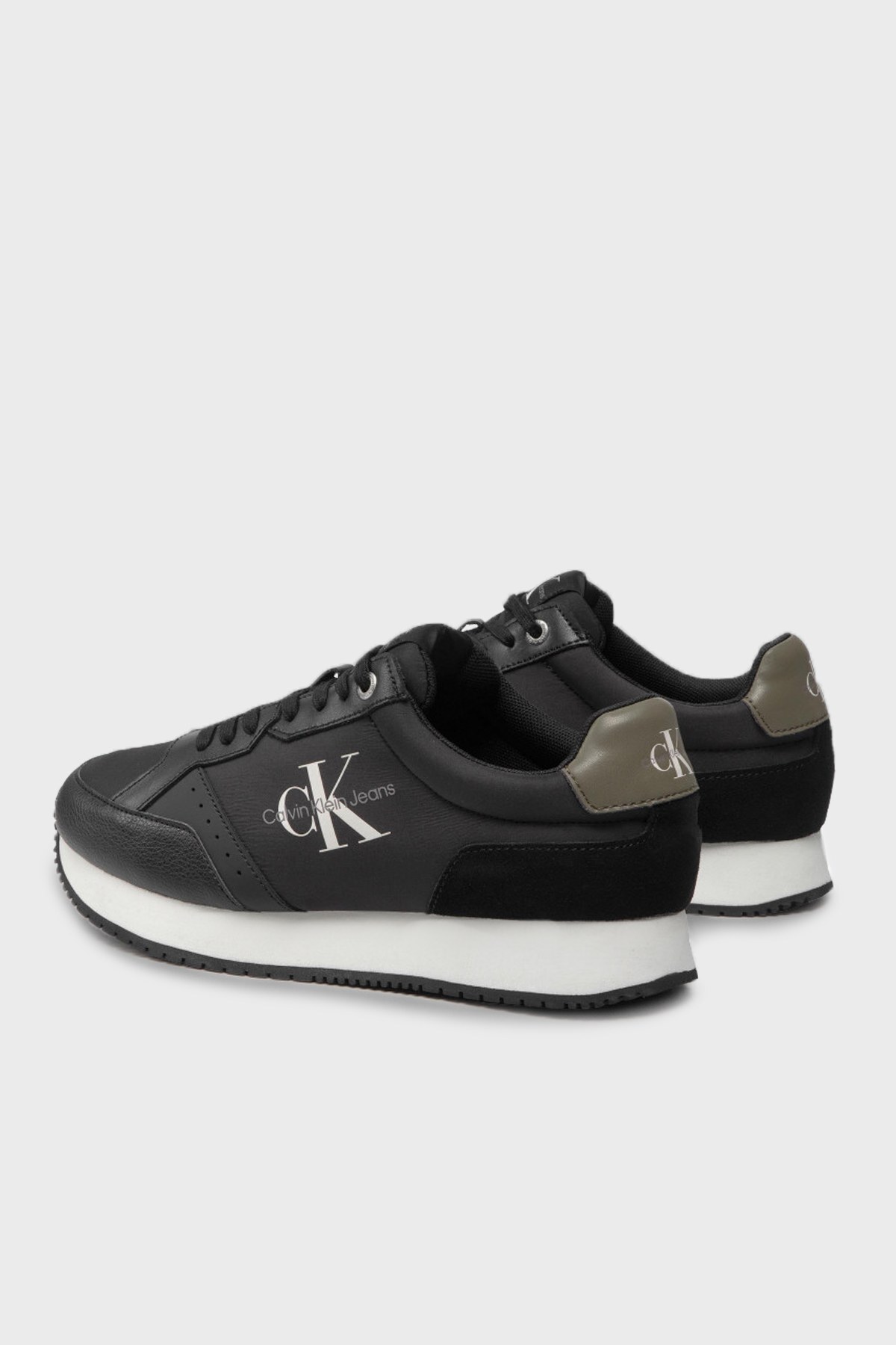 Calvin Klein Hakiki Deri Sneaker Erkek Ayakkabı YM0YM00418 BDS SİYAH