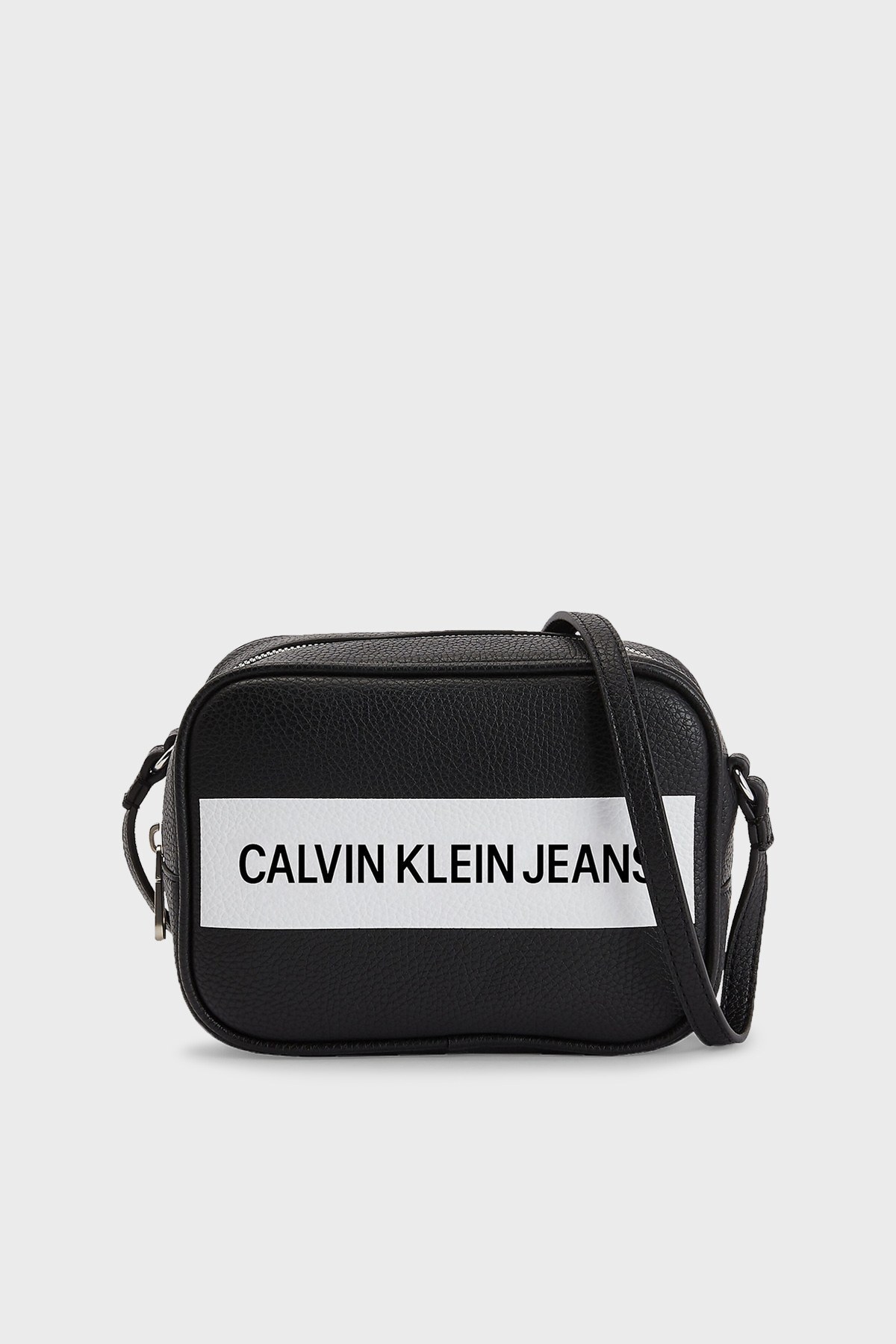 Calvin Klein Logo Baskılı Fermuarlı Bayan Çanta K60K608561 BDS SİYAH