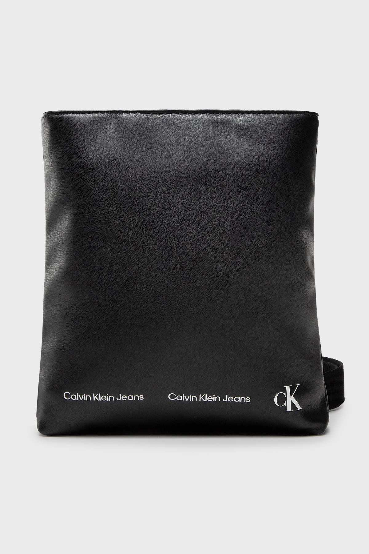 Calvin Klein Logolu Ayarlanabilir Askılı Erkek Çanta K50K508864 BDS SİYAH