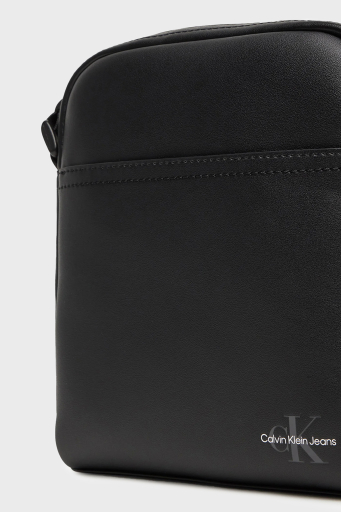 Calvin Klein Logolu Ayarlanabilir Askılı LV04G3014GUB1 Erkek Çanta LV04G3014G UB1 SİYAH - 4