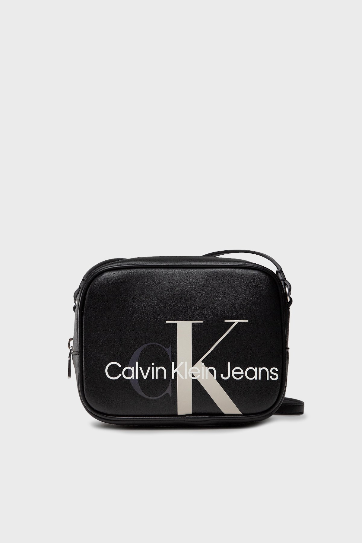 Calvin Klein Logolu Ayarlanabilir Omuz Askılı Bayan Çanta K60K608932 BDS SİYAH