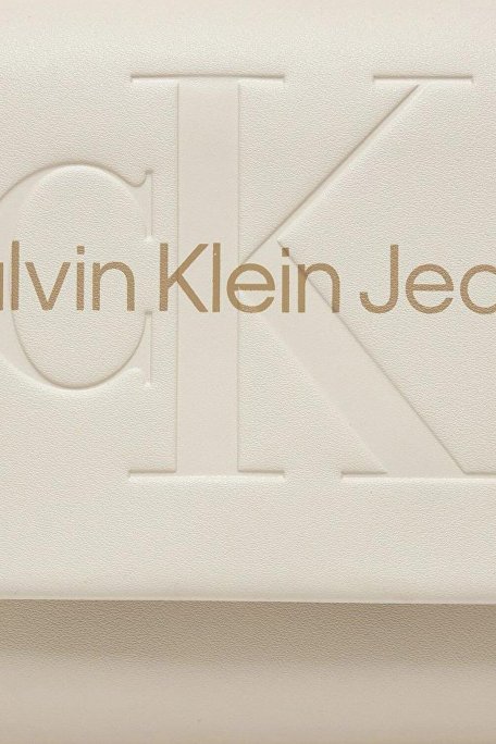 Calvin Klein Logolu Ayarlanabilir Zincir Askılı K60K612221YAS Bayan Çanta K60K612221 YAS BEYAZ - 4