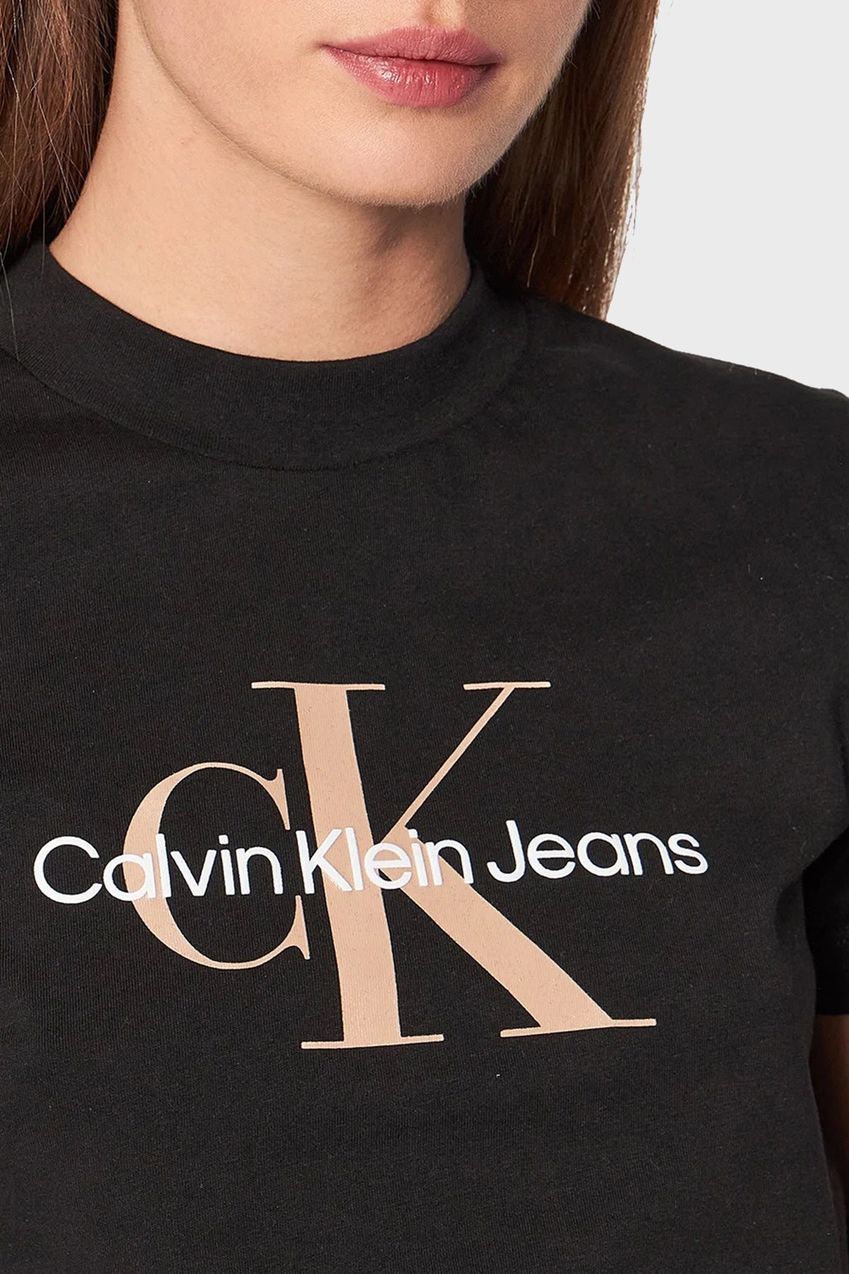 Calvin Klein Logolu Dar Kesim Bisiklet Yaka Pamuklu Kısa Bayan T Shirt J20J218852 BEH SİYAH