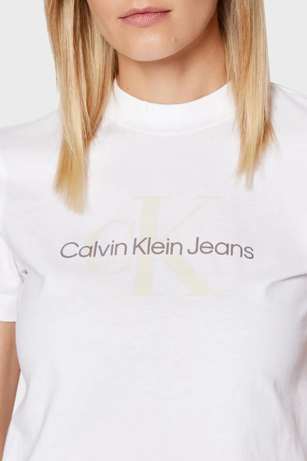 Calvin Klein Logolu Dar Kesim Bisiklet Yaka Pamuklu Kısa Bayan T Shirt J20J218852 YAF BEYAZ