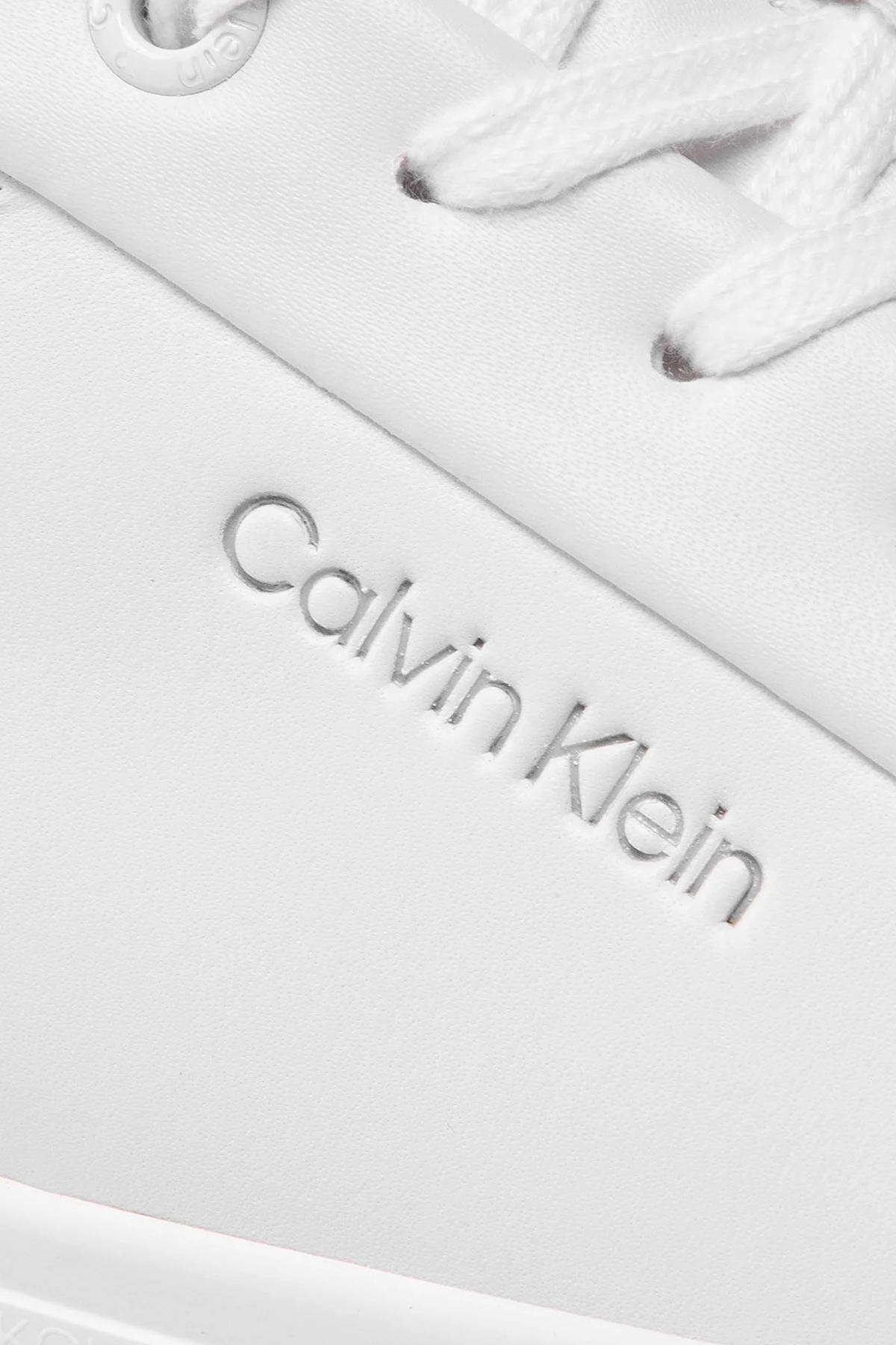 Calvin Klein Logolu Deri Sneaker Bayan Ayakkabı HW0HW01066 YAF BEYAZ