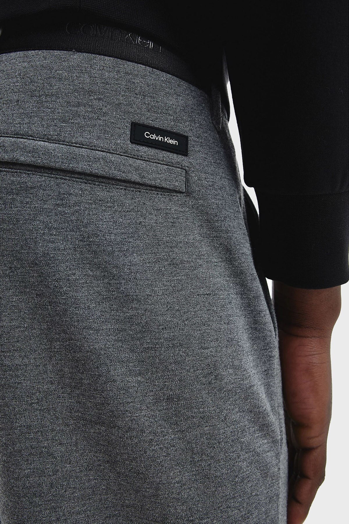 Calvin Klein Logolu Elastik Bel Bantlı Cepli Erkek Pantolon K10K109000 P4E GRİ