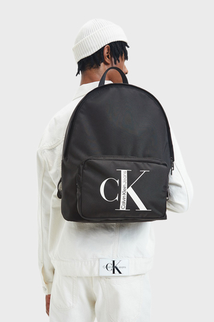 Calvin Klein - Calvin Klein Logolu Fermuarlı Erkek Sırt Çantası K50K509831 BDS SİYAH (1)