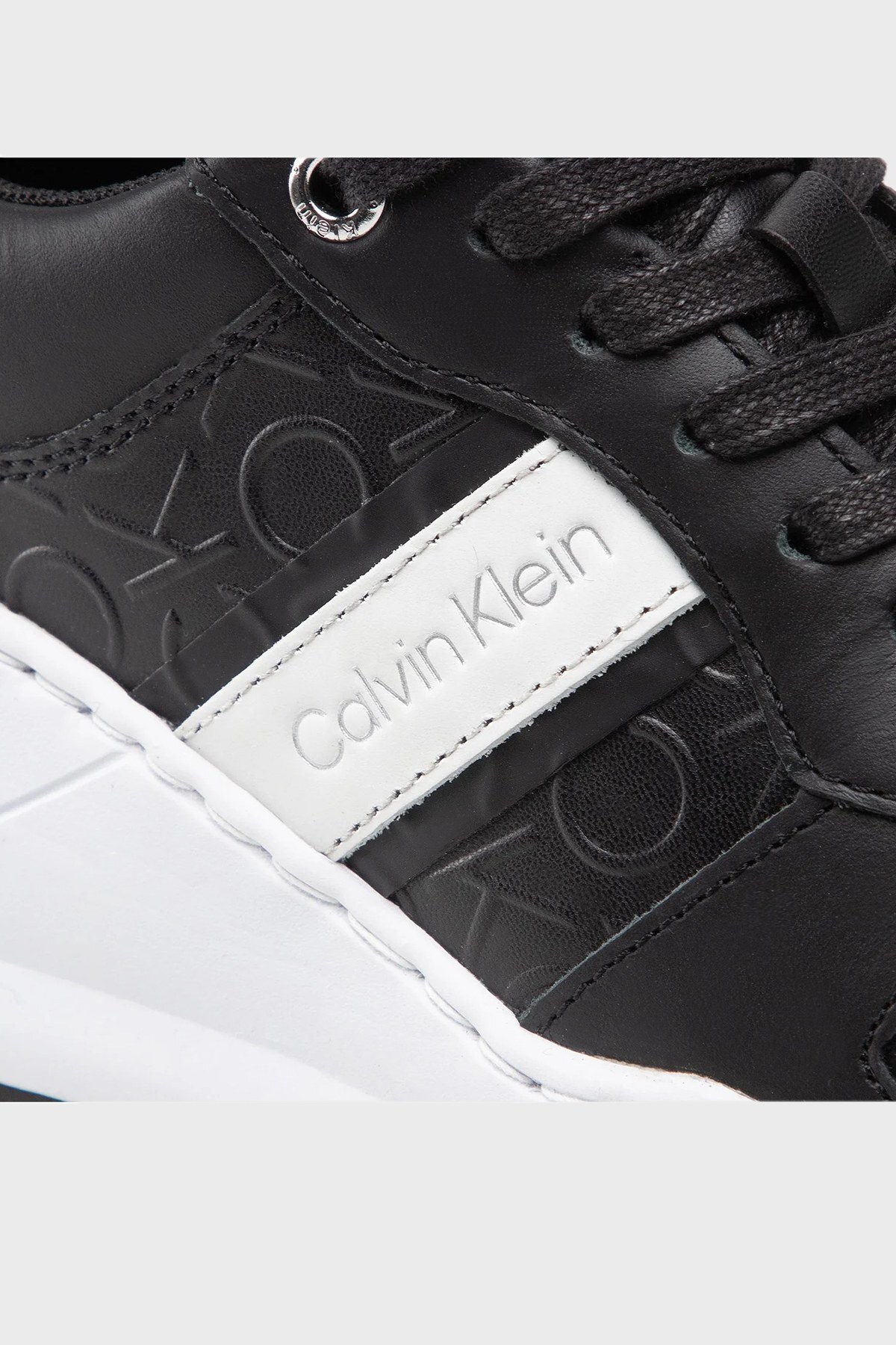 Calvin Klein Logolu Kalın Tabanlı Deri Sneaker Bayan Ayakkabı HW0HW00873 BAX SİYAH