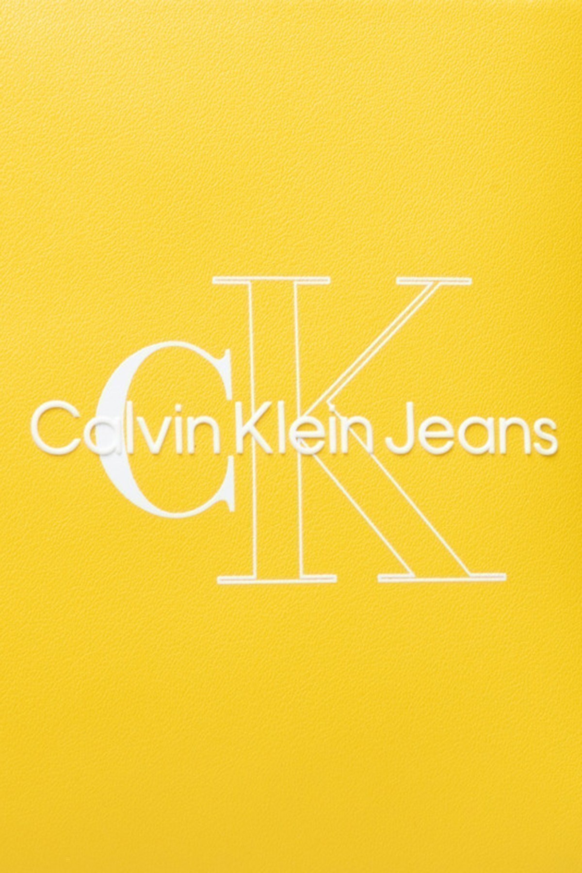 Calvin Klein Logolu Omuz Askılı Bayan Çanta K60K609306 ZCU SARI