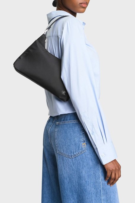 Calvin Klein Logolu Omuz Askılı LV04K3219GUB1 Bayan Çanta LV04K3219G UB1 SİYAH - 2