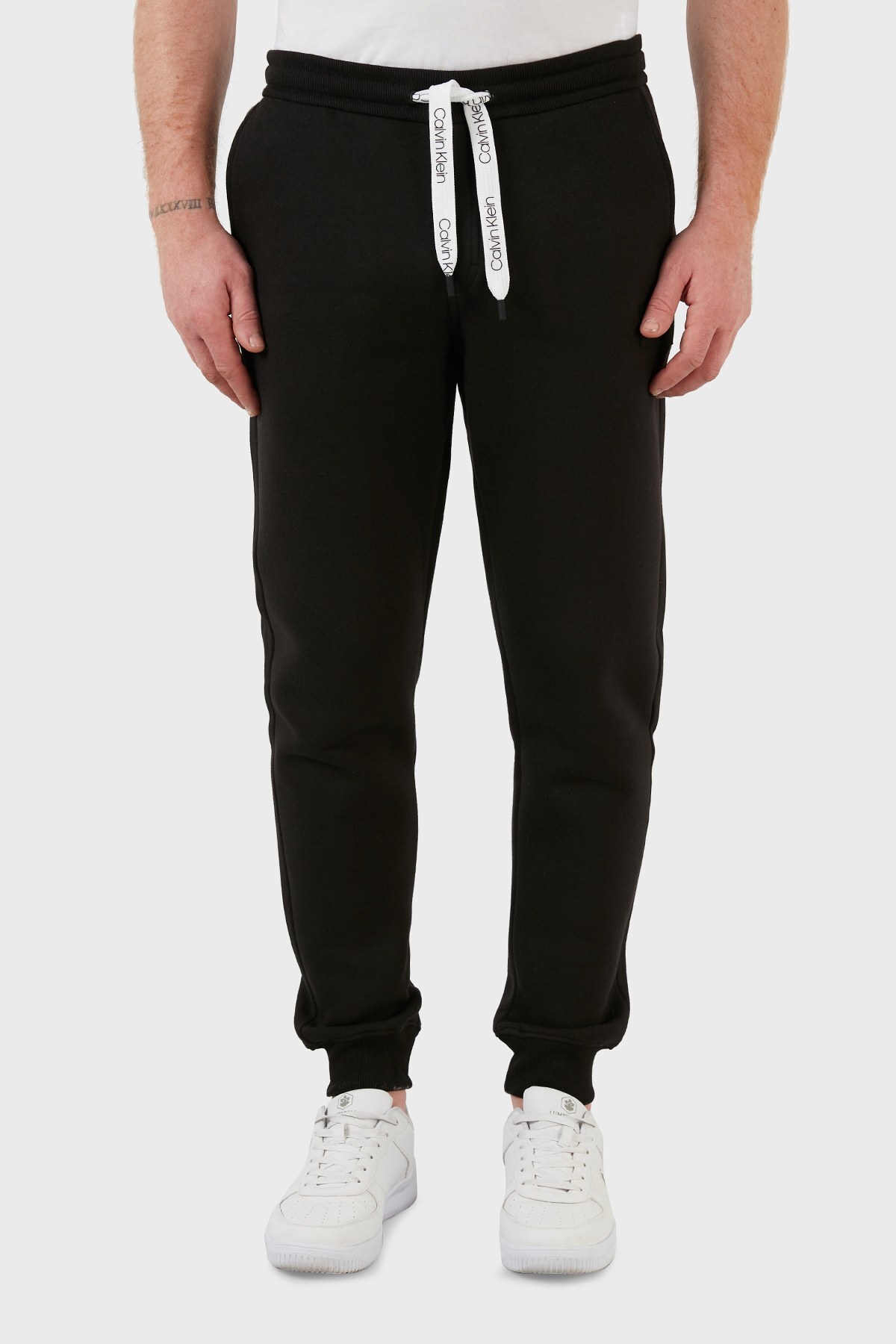 Calvin Klein Logolu Oversized Fit Belden Bağlamalı Pamuklu Cepli Erkek Pantolon K10K108191 BEH SİYAH