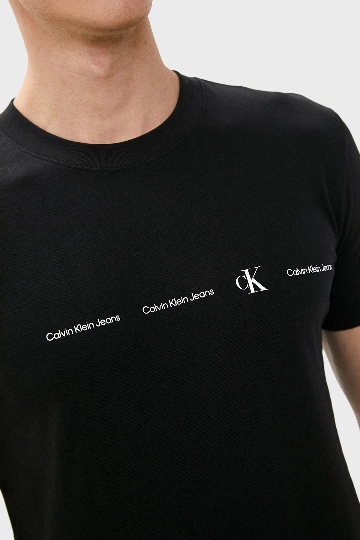 Calvin Klein Logolu Slim Fit Bisiklet Yaka % 100 Pamuk Erkek T Shirt J30J319896 BEH SİYAH