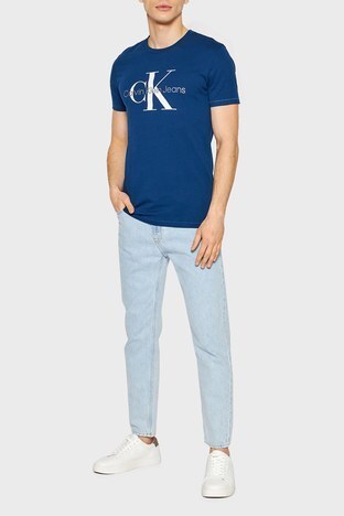 Calvin Klein - Calvin Klein Logolu Slim Fit Bisiklet Yaka % 100 Pamuk Erkek T Shirt J30J320806 C5G LACİVERT (1)