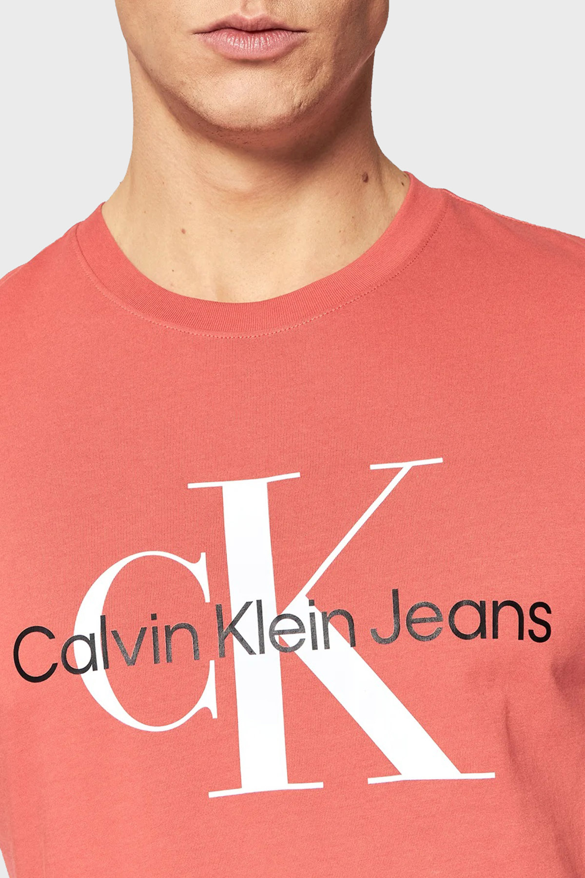 Calvin Klein Logolu Slim Fit Bisiklet Yaka % 100 Pamuk Erkek T Shirt J30J320806 XLV KIRMIZI