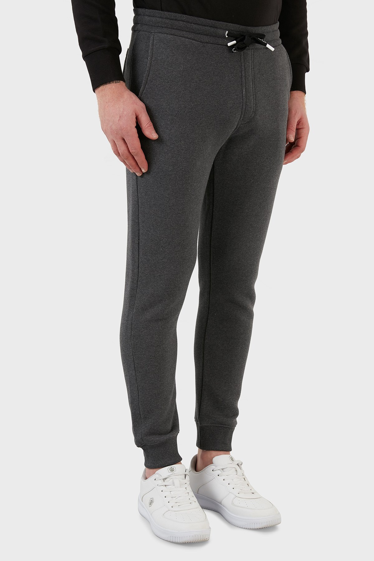 Calvin Klein Logolu Slim Fit Elastik Bel Bantlı Pamuklu Erkek Pantolon K10K108191 P4E GRİ