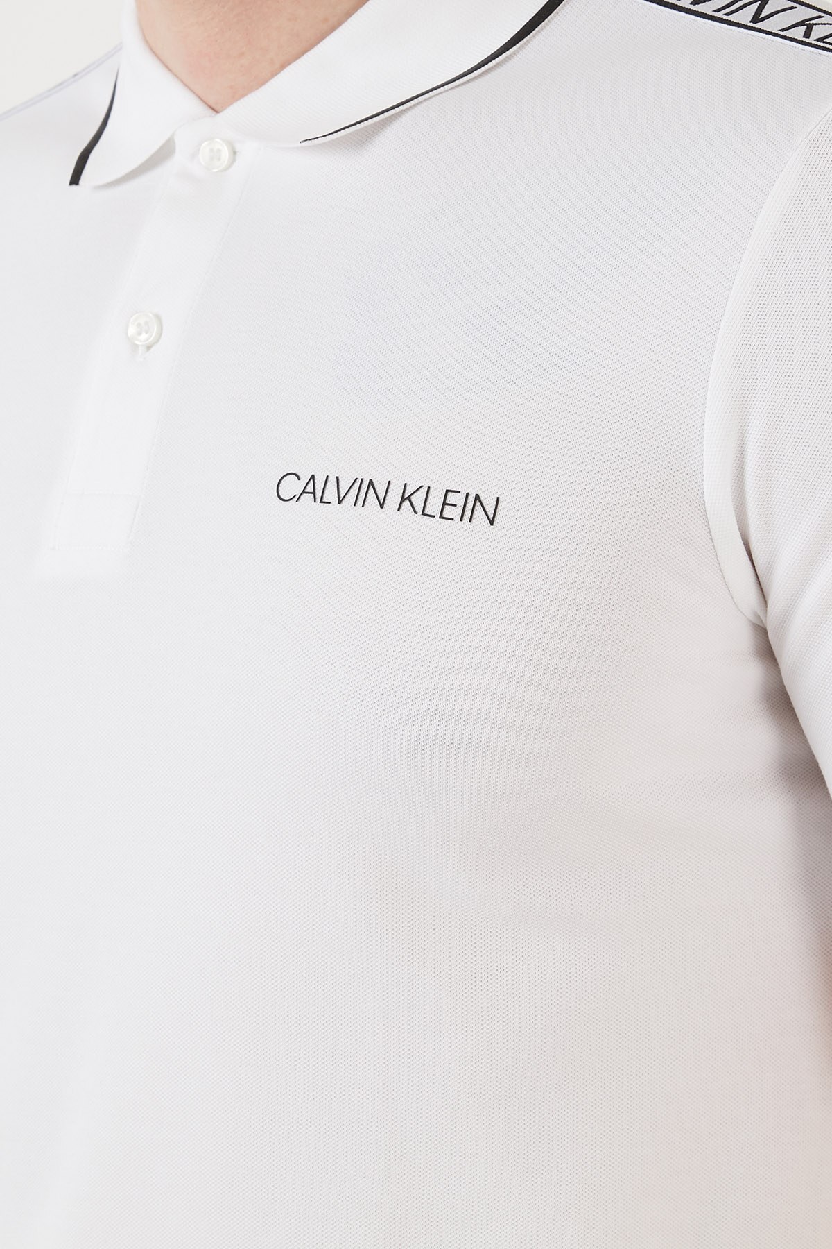 Calvin Klein Logolu Slim Fit Pamuklu Düğmeli T Shirt Erkek Polo K10K107423 YAF BEYAZ