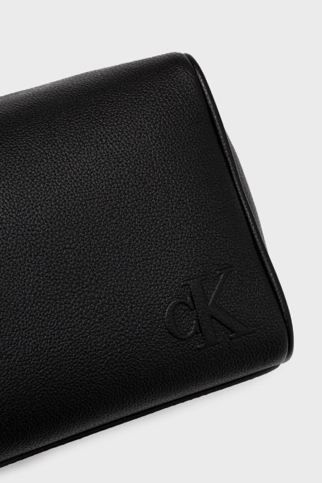 Calvin Klein Monogram Logo Baskılı Tutma Saplı LV04G1042GUB1 Erkek Çanta LV04G1042G UB1 SİYAH - 3