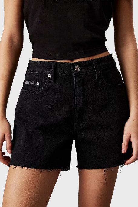 Calvin Klein Pamuk Karışımlı Mom Fit Yüksek Bel Kısa Kot J20J2251541BY Bayan Short J20J225154 1BY SİYAH - 1