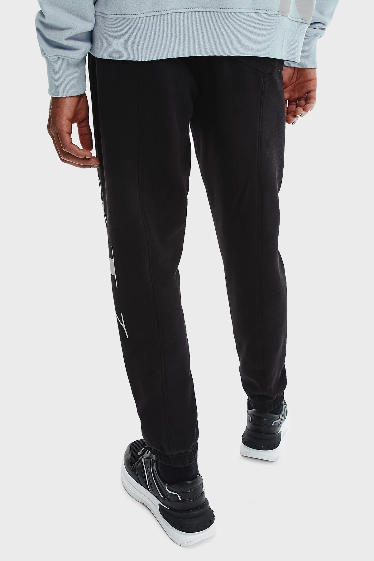 Calvin Klein Pamuklu Belden Bağlamalı Jogger Spor Erkek Pantolon J30J319773 BEH SİYAH