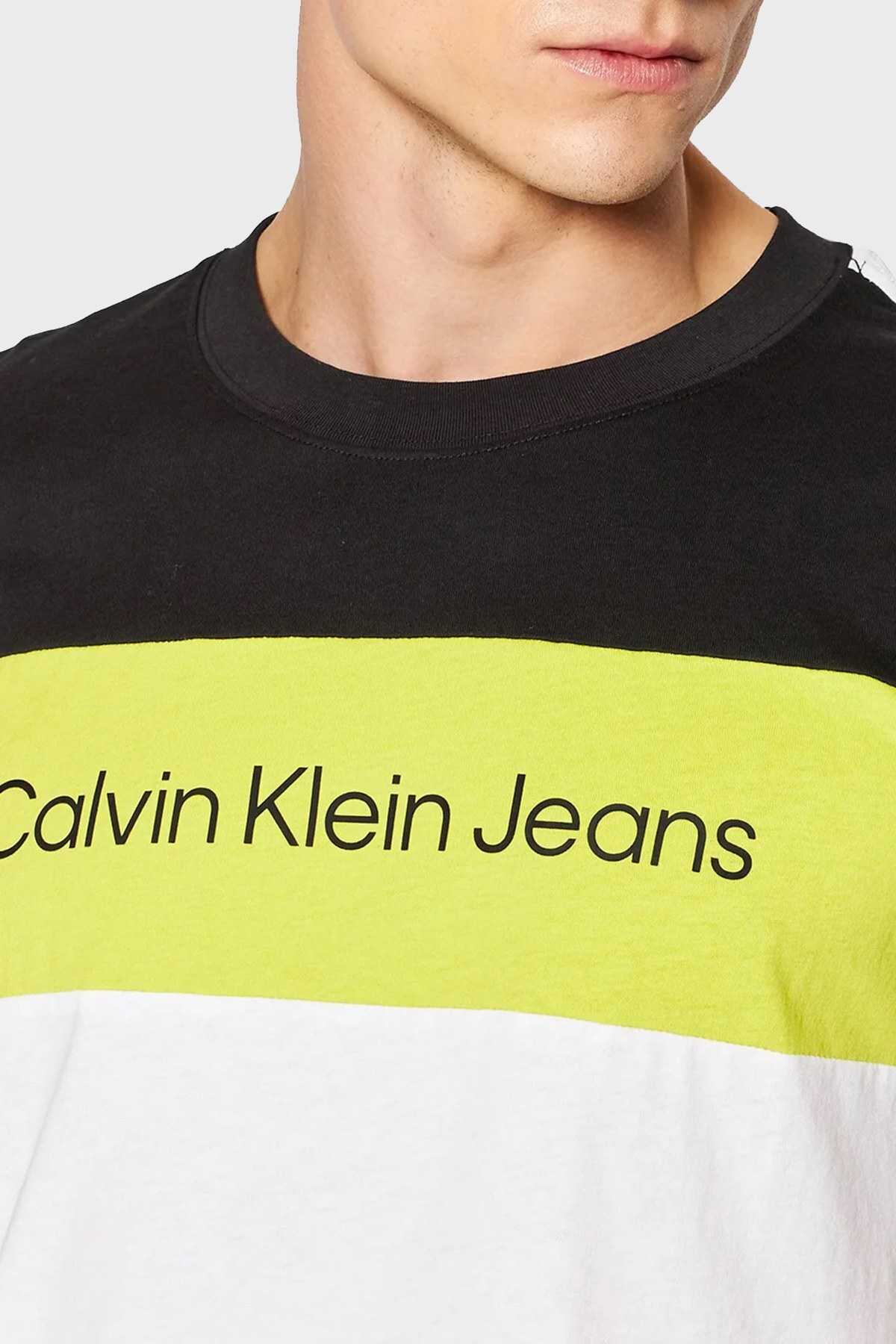Calvin Klein Pamuklu Regular Fit Bisiklet Yaka Erkek T Shirt J30J320184 YAF SİYAH-BEYAZ