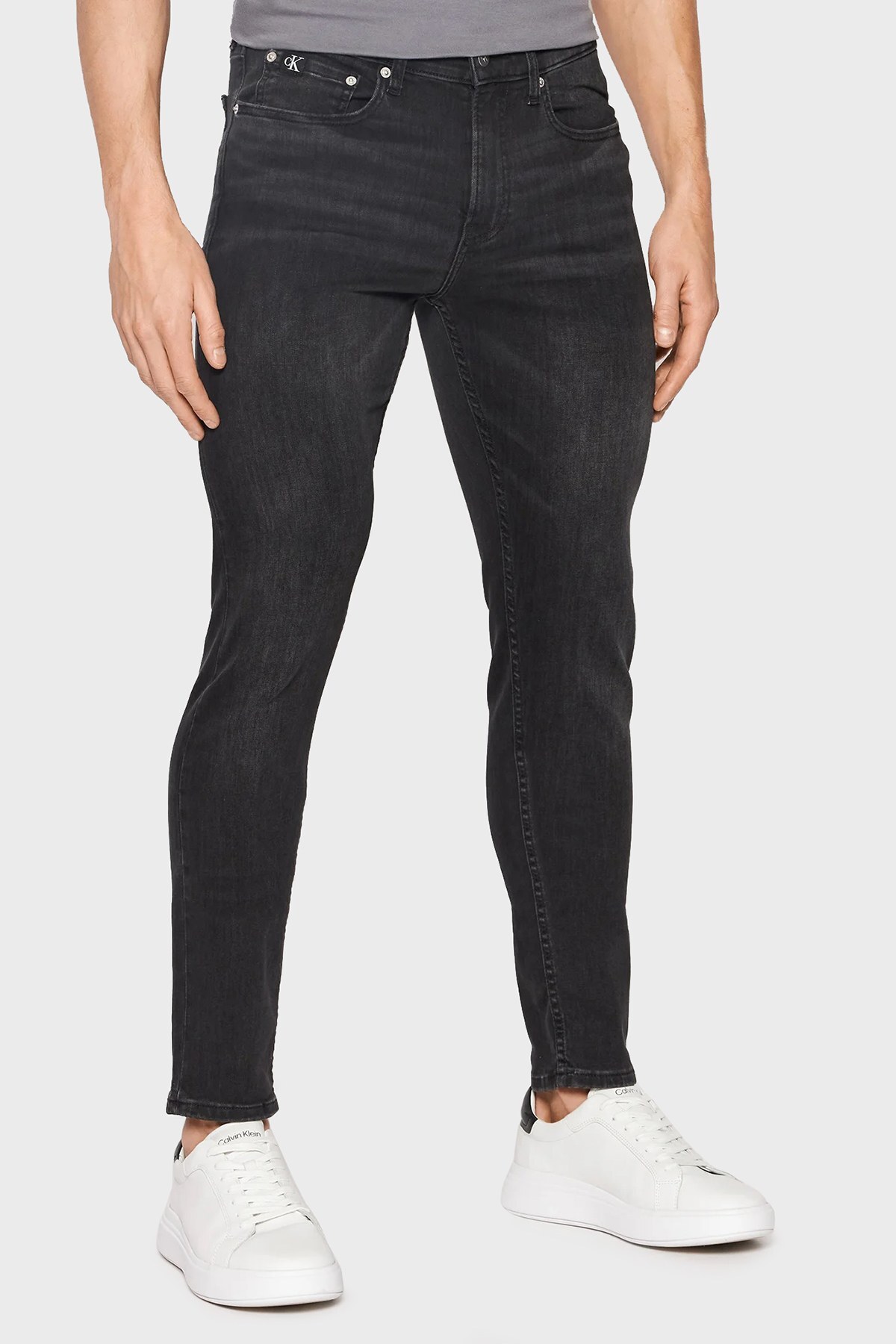 Calvin Klein Pamuklu Skinny Fit Düşük Bel Dar Paça Jeans Erkek Kot Pantolon J30J319869 1BY SİYAH