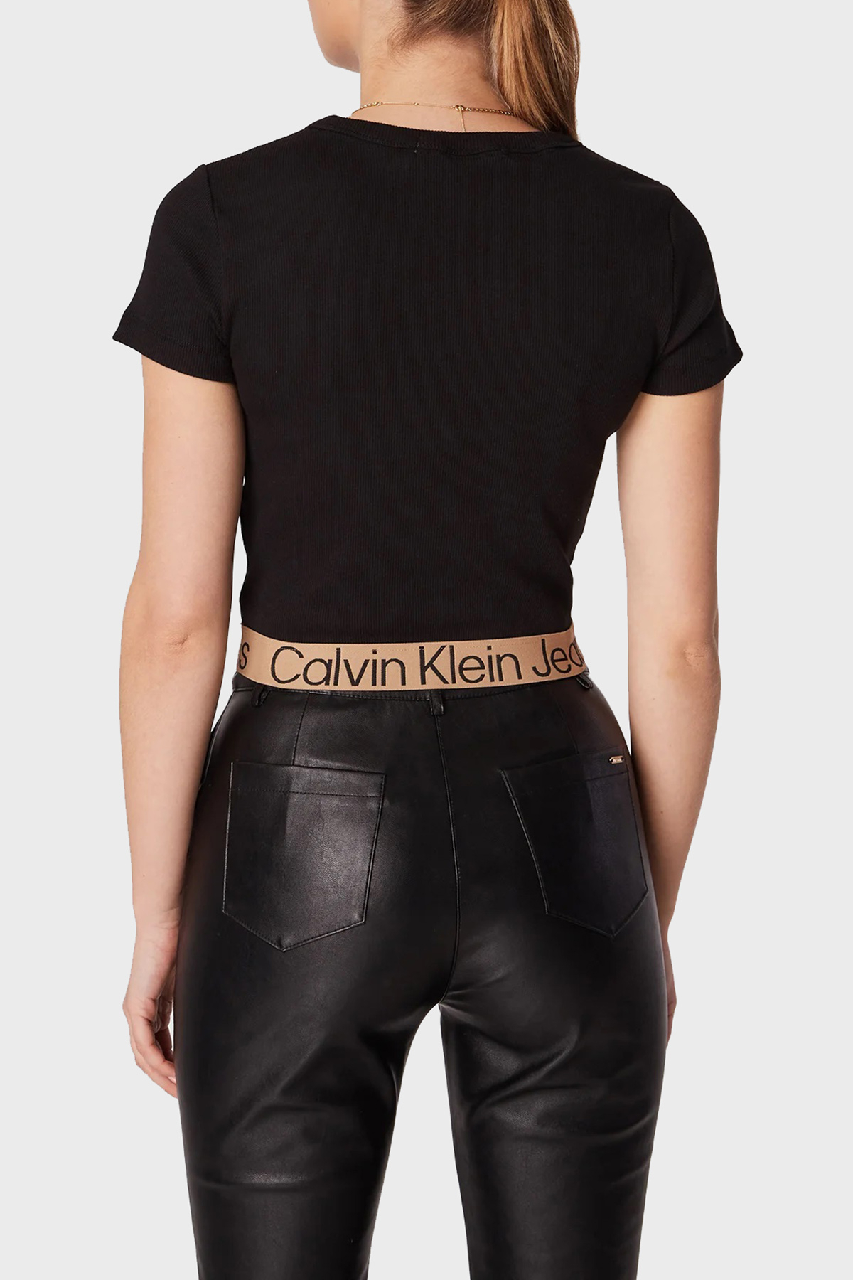 Calvin Klein Pamuklu Slim Fit Bisiklet Yaka Logo Bantlı Crop Bayan T Shirt J20J219893 BEH SİYAH