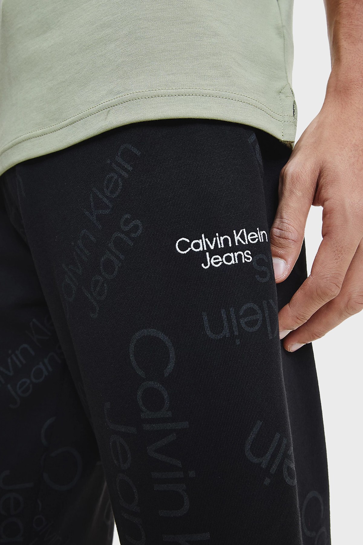Calvin Klein Regular Fit Elastik Bel Bantlı Organik Pamuklu Jogger Erkek Pantolon J30J320586 0GJ MAVİ