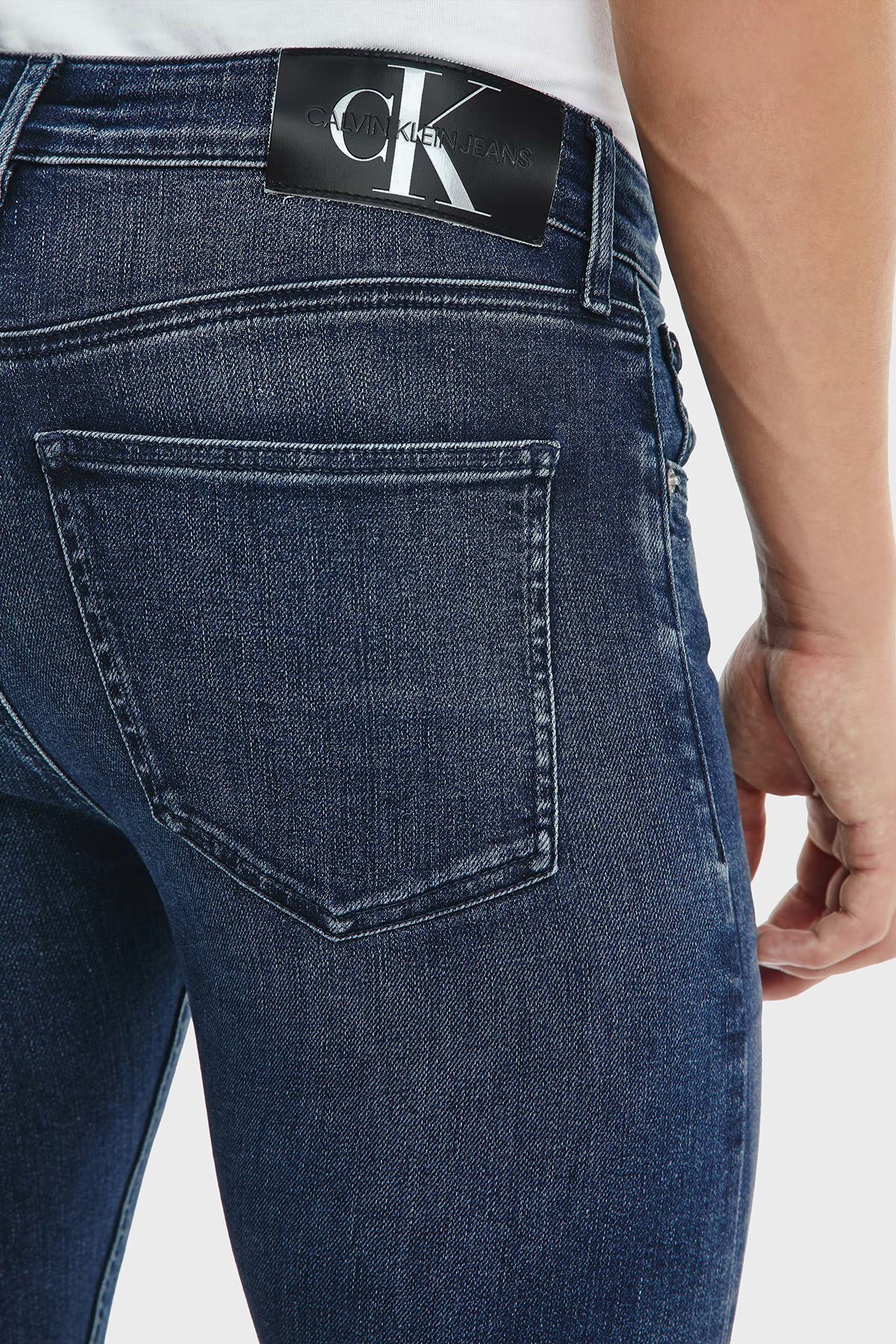 Calvin Klein Skinny Fit Cepli Pamuklu Jeans Erkek Kot Pantolon J30J319872 1BJ LACİVERT