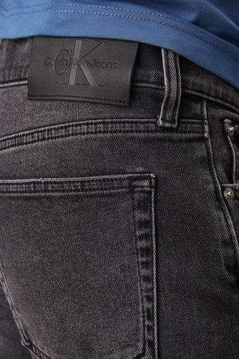 Calvin Klein Slim Fit Normal Bel Dar Paça Jeans J30J3265321BY Erkek Kot Pantolon J30J326532 1BY SİYAH - 5