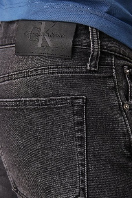 Calvin Klein Slim Fit Normal Bel Dar Paça Jeans J30J3265321BY Erkek Kot Pantolon J30J326532 1BY SİYAH - 10