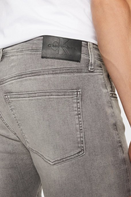 Calvin Klein Streç Pamuklu Skinny Fit Normal Bel Dar Paça Jeans J30J3265621BZ Erkek Kot Pantolon J30J326562 1BZ GRİ - 4