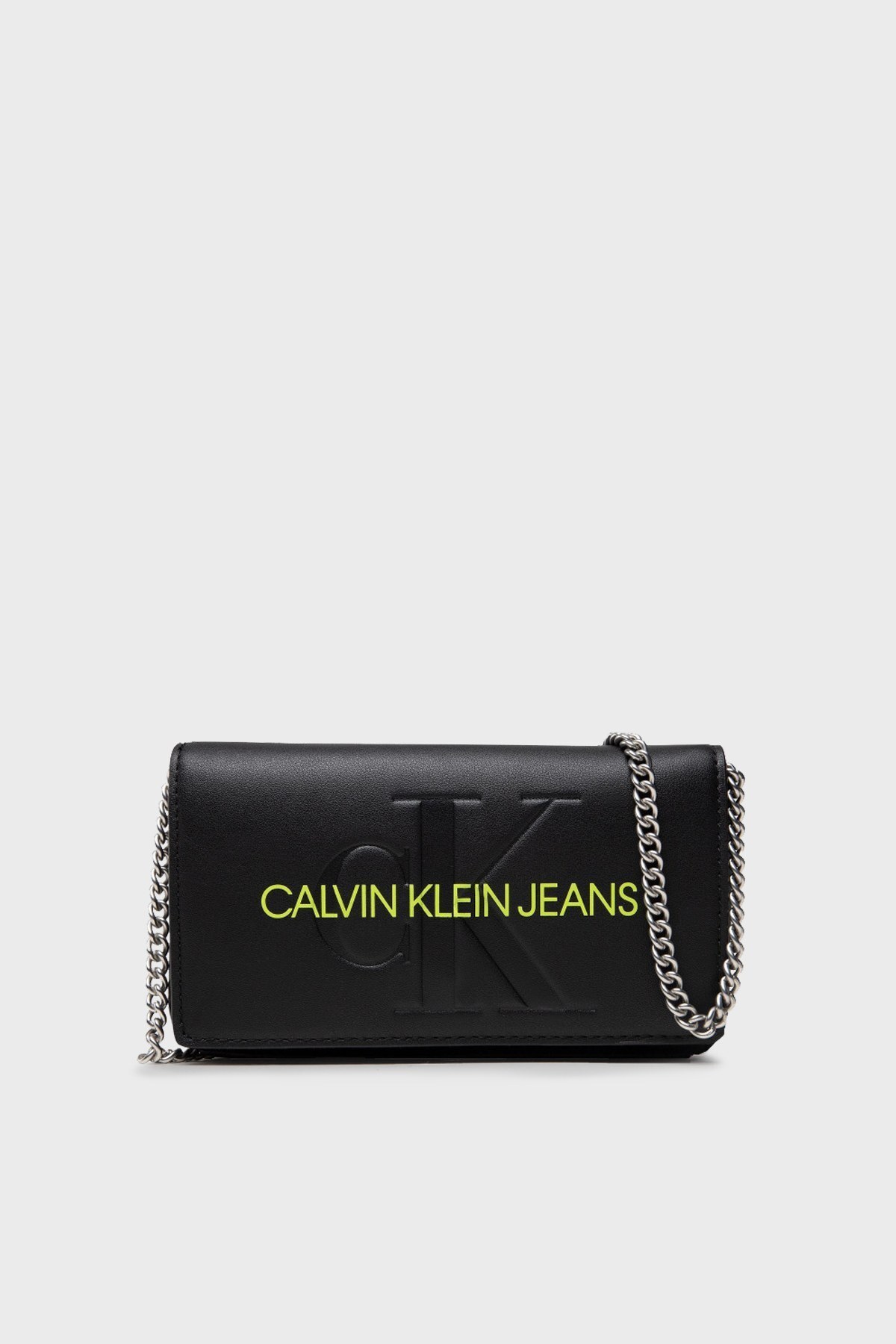 Calvin Klein Zincir Detaylı Çapraz Askılı Bayan Çanta K60K608398 BDS SİYAH