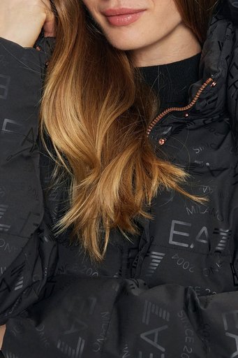 EA7 Kapitoneli Monogram Logo Baskılı Kapüşonlu Şişme Bayan Mont 6DTB12 TNGGZ 1200 SİYAH - 4