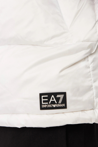 EA7 Logolu Su İtici Rüzgar Geçirmez Oversize Fit Çıkarılabilir Kapüşonlu Şişme Erkek Mont 6DPB33 PNEOZ 1100 BEYAZ - 14