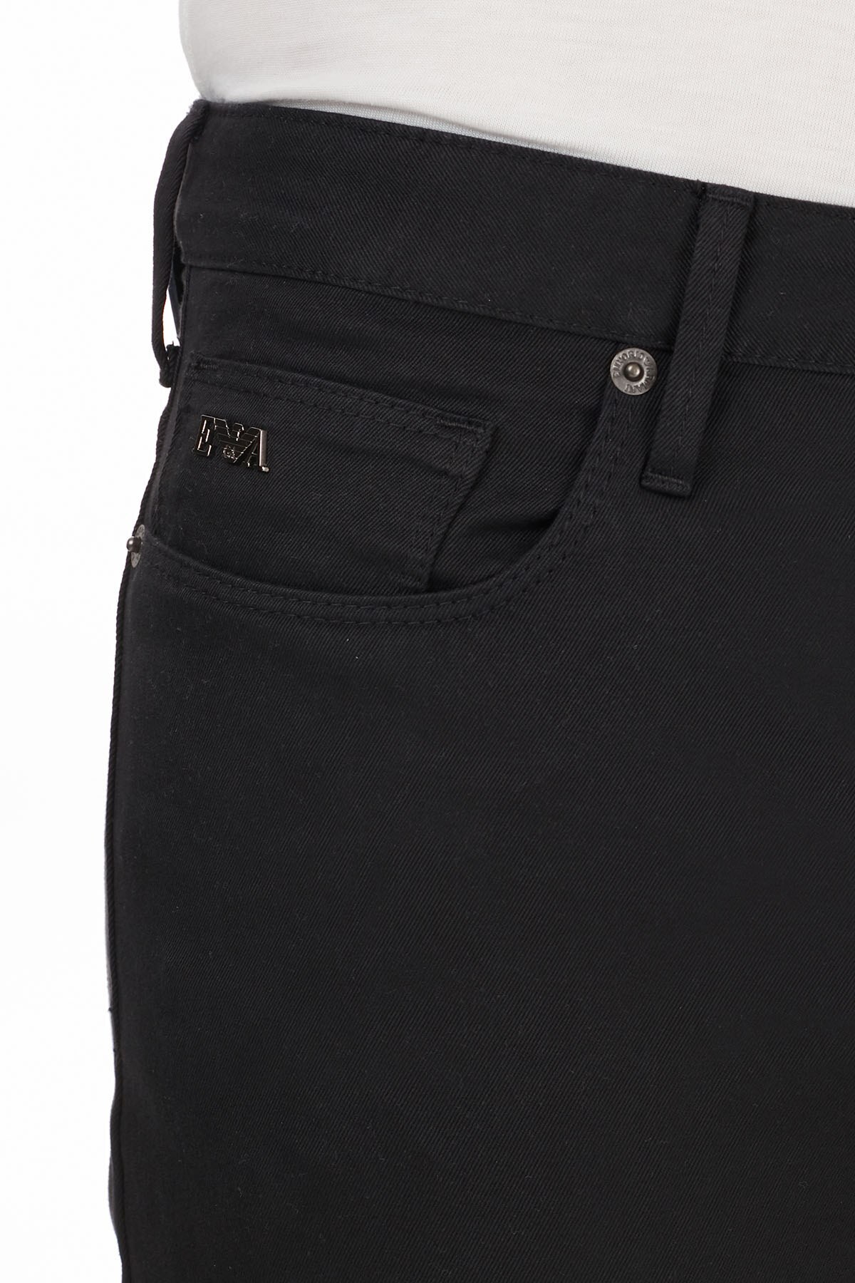 Emporio Armani % 100 Pamuklu Slim Fit J06 Jeans Erkek Kot Pantolon 6H1J06 1NF9Z 0999 SİYAH