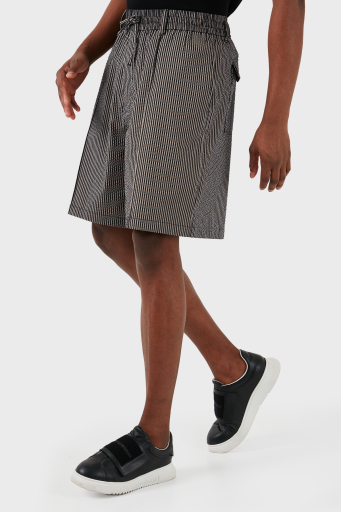 Emporio Armani Çizgili Gofre Relaxed Fit Erkek Short 3D1PE2 1NPIZ F014 SİYAH-BEYAZ - 9