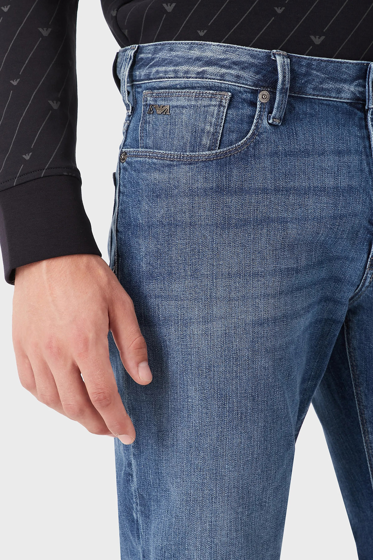 Emporio Armani J06 Pamuklu Düşük Bel Düz Paça Jeans Erkek Emporio Armani J06 Pamuklu Düşük Bel Düz Paça Jeans Erkek