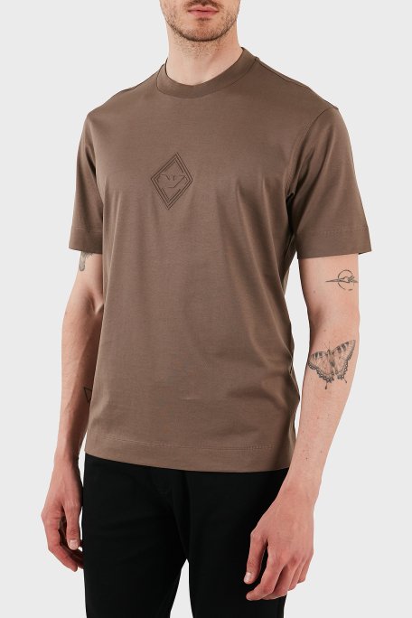 Emporio Armani Kabartmalı Logo % 100 Pamuk Regular Fit Bisiklet Yaka Erkek T Shirt EM001040 AF13669 U6195 KAHVE - 1